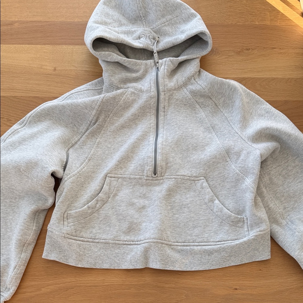 Lululemon oversized scuba hoodie XS/S